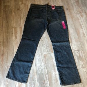 Old Navy Flirt Boot Cut Jeans - 18, NWT